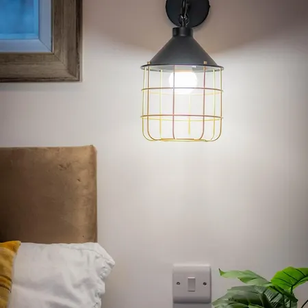 Luxury - Free Parking - Great Location